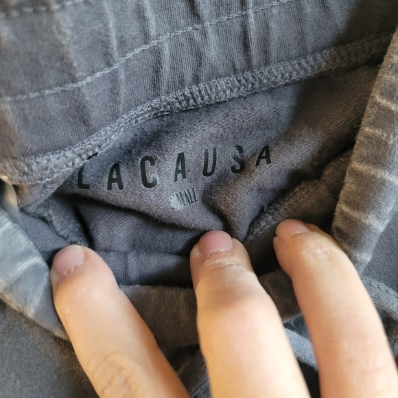 LACAUSA, Soft Fleece Sweat Shorts, Grey, Size Small, NWT - Picture 5 of 5